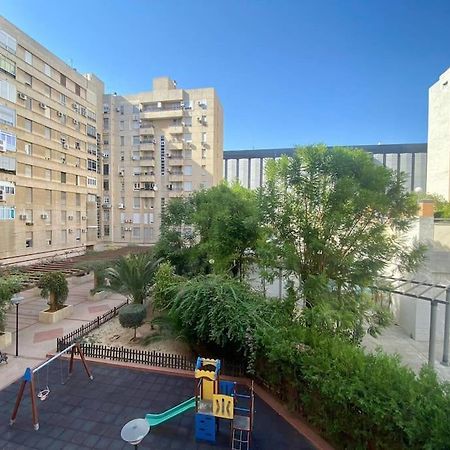 Rentalsevilla Luis De Morales Eksteriør bilde